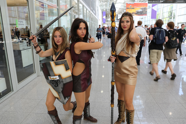 cosplay girl fighters